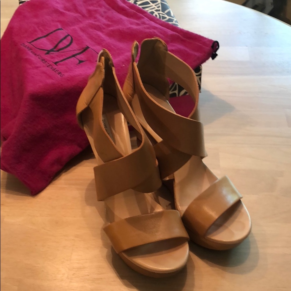 DVF platform wedge sandals “opal” sz 9